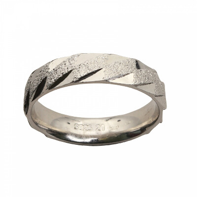 Stříbrný prsten R3128