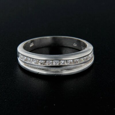 Stříbrný prsten R146