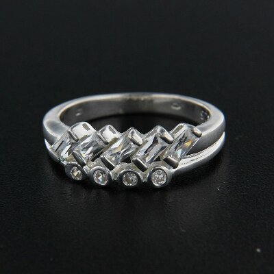 Stříbrný prsten R159