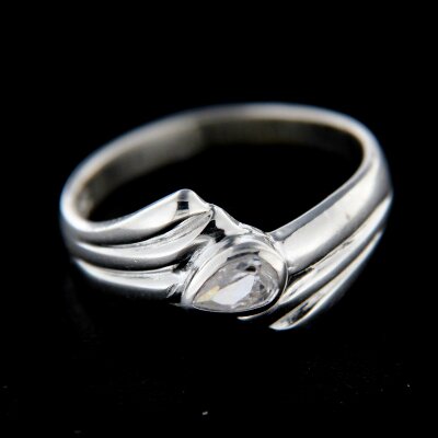 Stříbrný prsten R253