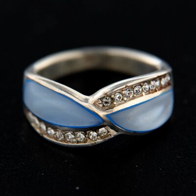 Stříbrný prsten R269