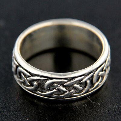 Stříbrný prsten R330