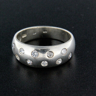 Stříbrný prsten R333