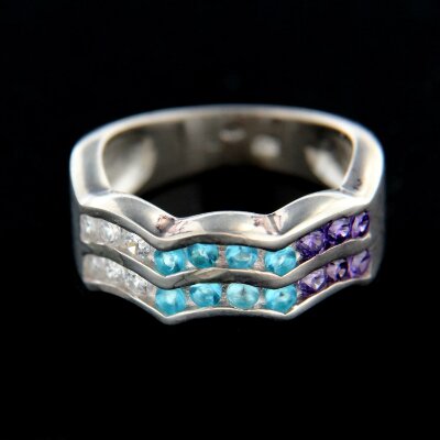 Stříbrný prsten R339
