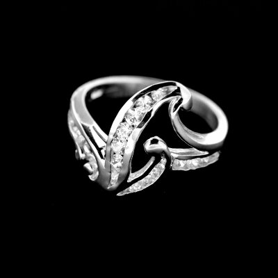 Stříbrný prsten R418