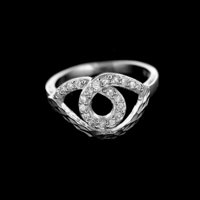 Stříbrný prsten R421