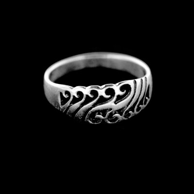 Stříbrný prsten R436