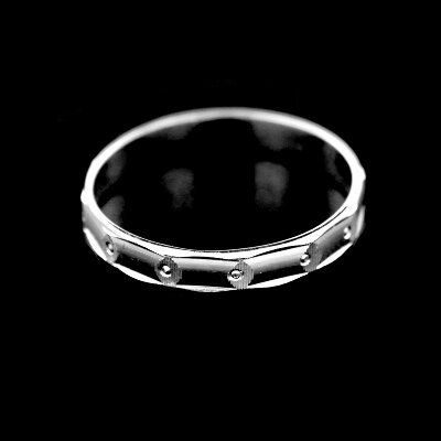 Stříbrný prsten R439