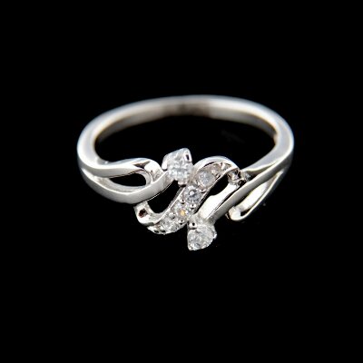 Stříbrný prsten R552