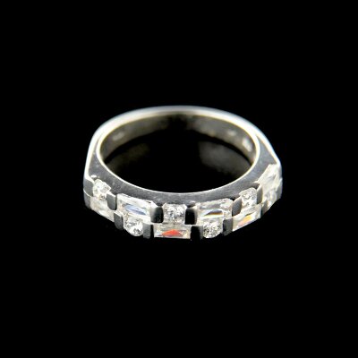 Stříbrný prsten R596