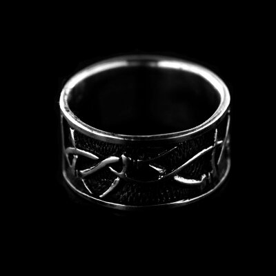 Stříbrný prsten R613