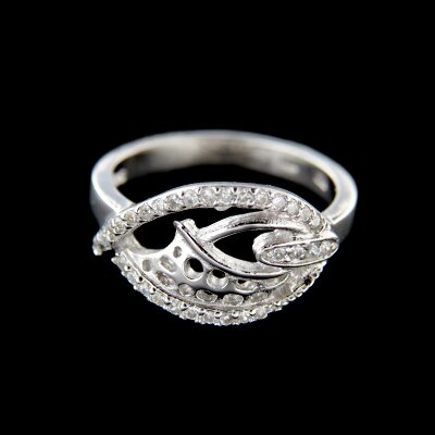 Stříbrný prsten R646